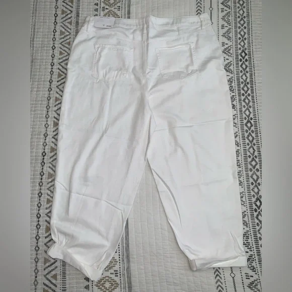 LOFT Classic White Jeans - Size 18 - Picture 3 of 10